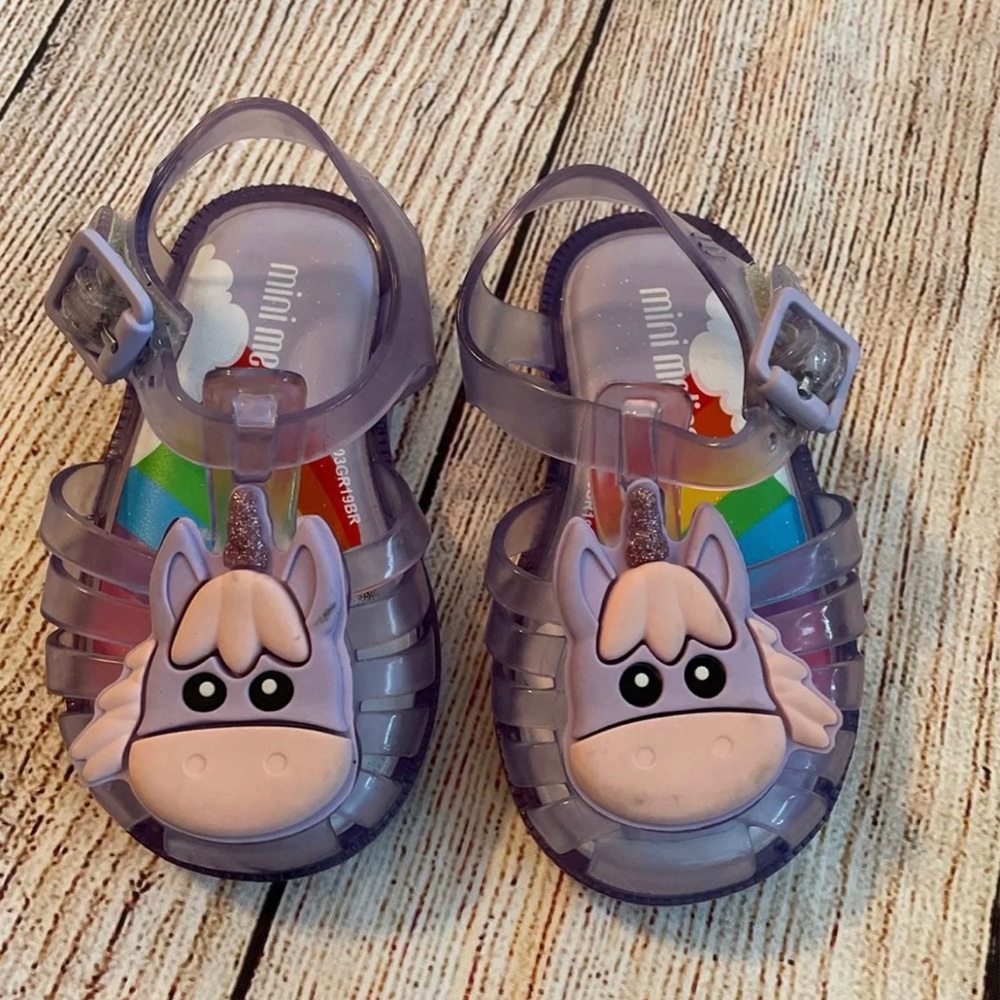 NWOT Unicorn Mini Melissa size 5